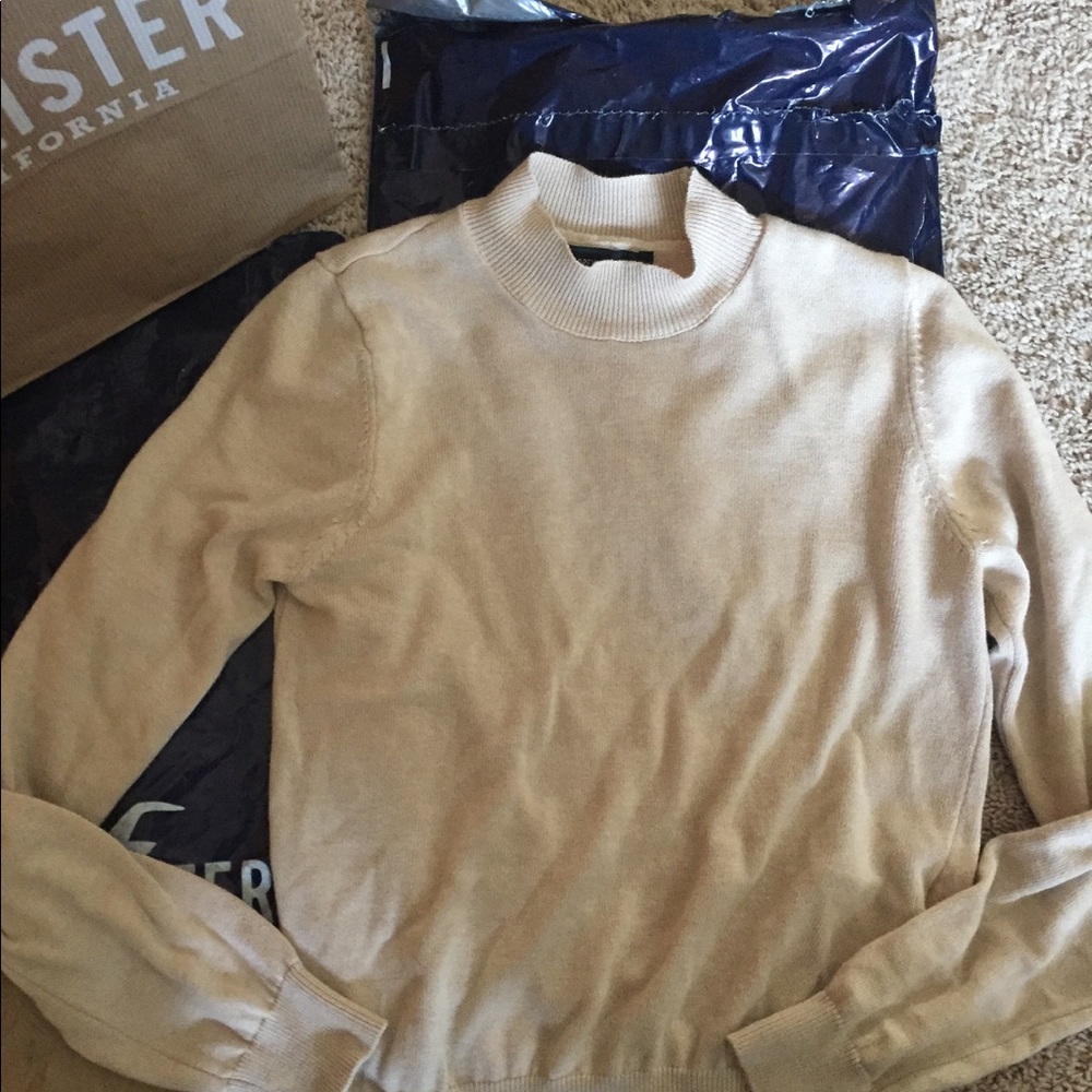 Forever 21 Crop Sweater